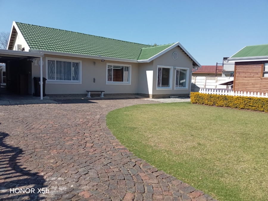 3 Bedroom Property for Sale in Van Dyk Park Gauteng