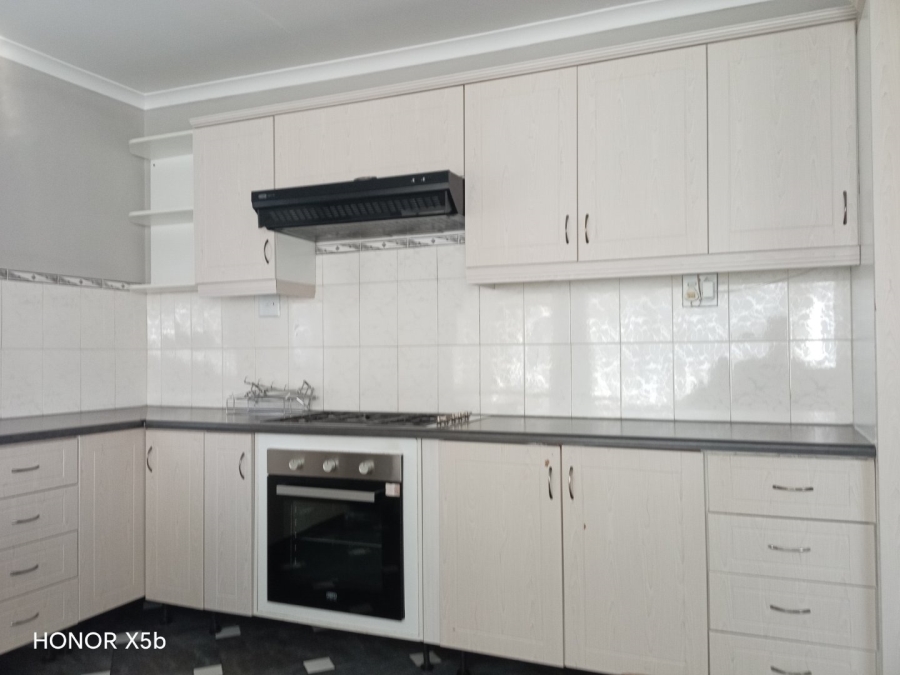 3 Bedroom Property for Sale in Van Dyk Park Gauteng