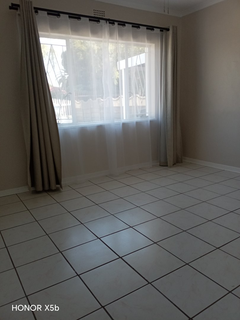 3 Bedroom Property for Sale in Van Dyk Park Gauteng