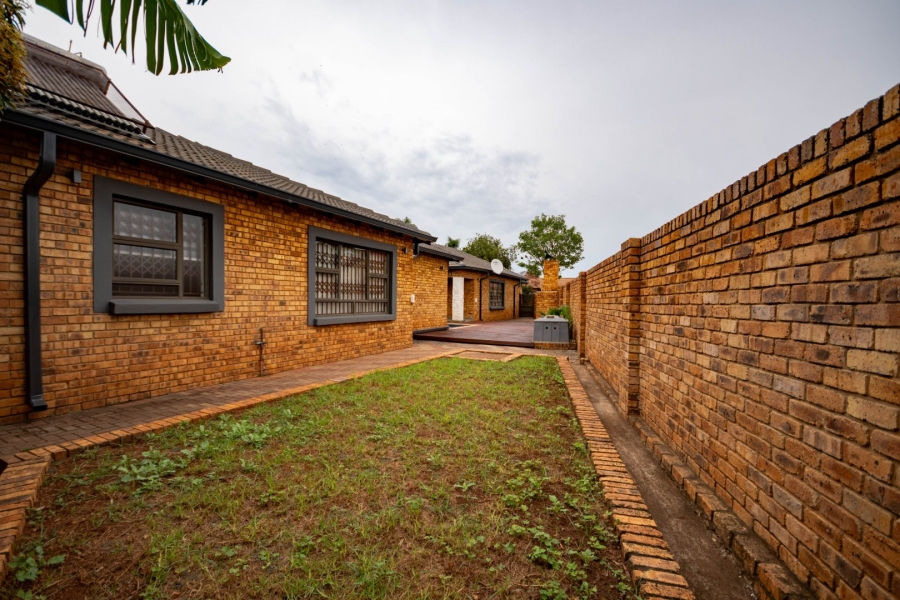4 Bedroom Property for Sale in Chantelle Gauteng