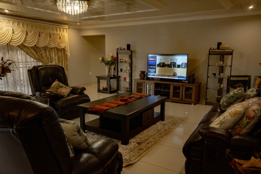 4 Bedroom Property for Sale in Chantelle Gauteng