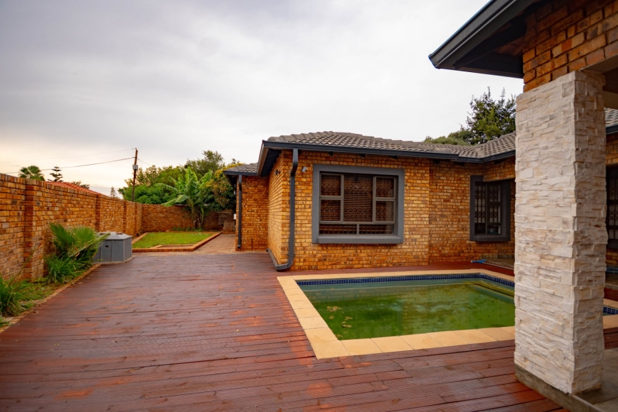 4 Bedroom Property for Sale in Chantelle Gauteng