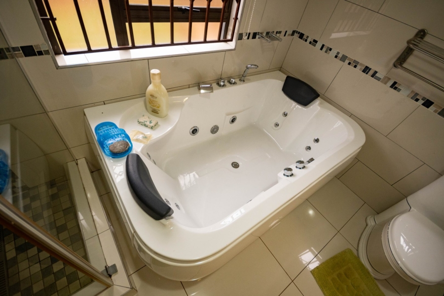 4 Bedroom Property for Sale in Chantelle Gauteng
