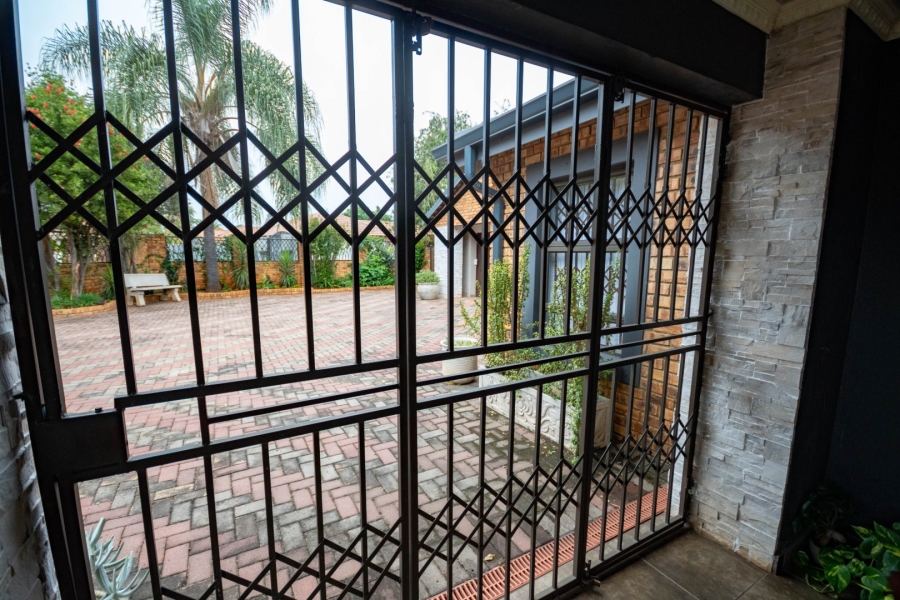 4 Bedroom Property for Sale in Chantelle Gauteng