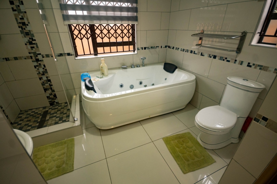 4 Bedroom Property for Sale in Chantelle Gauteng