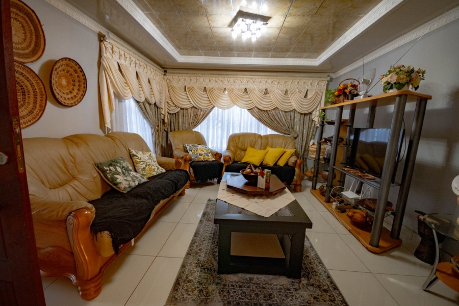 4 Bedroom Property for Sale in Chantelle Gauteng