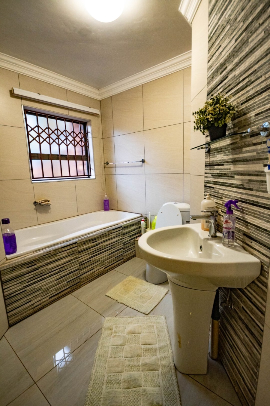 4 Bedroom Property for Sale in Chantelle Gauteng