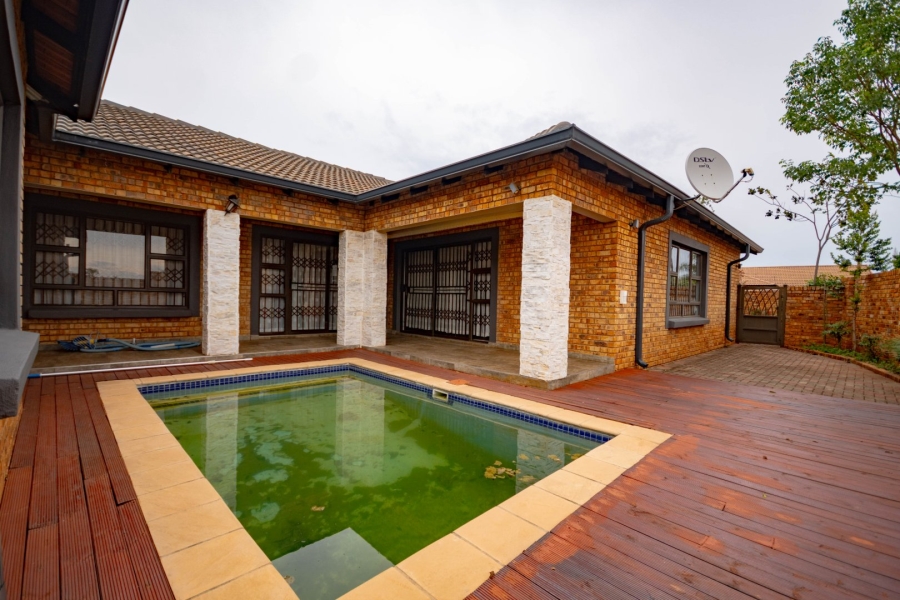 4 Bedroom Property for Sale in Chantelle Gauteng