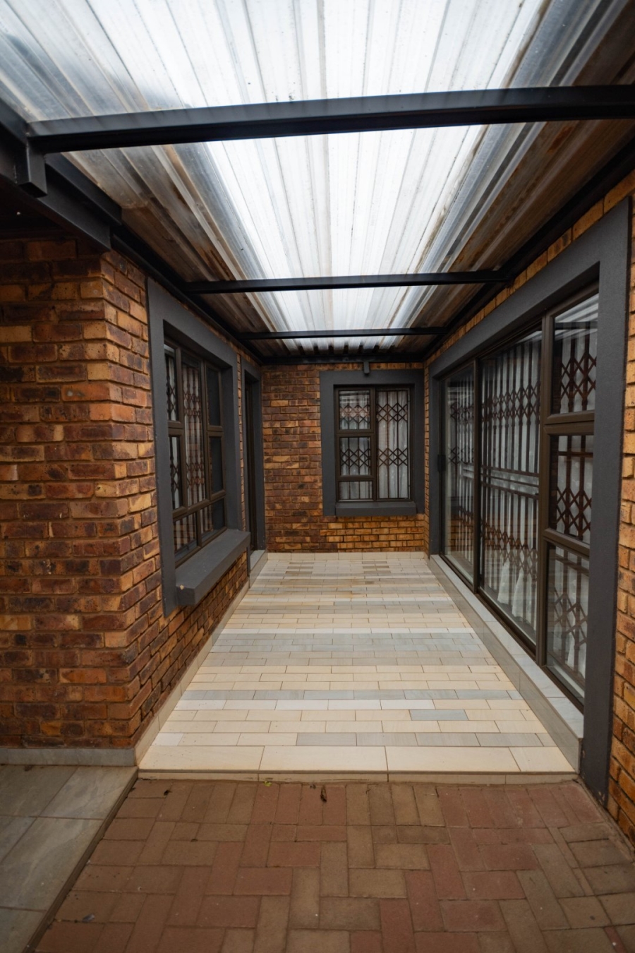 4 Bedroom Property for Sale in Chantelle Gauteng