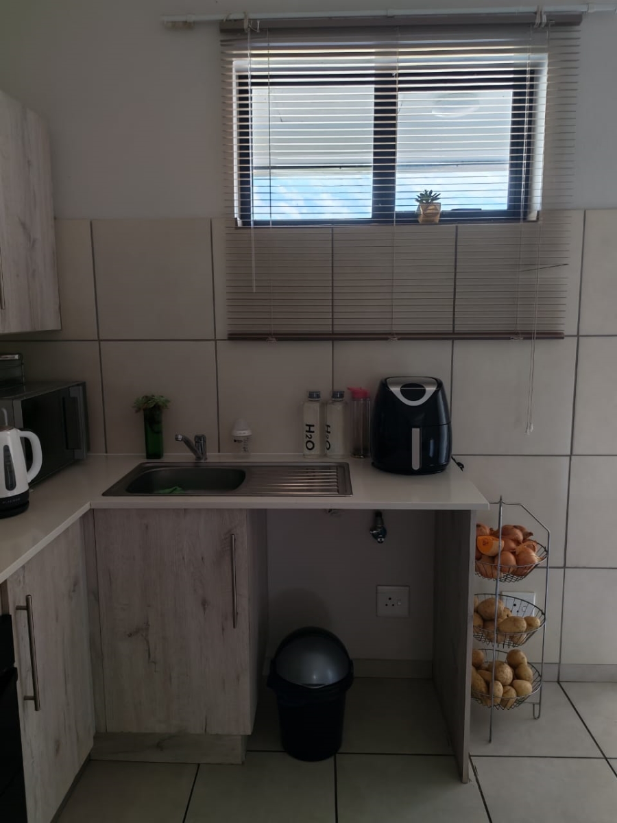 2 Bedroom Property for Sale in Brentwood Park Gauteng