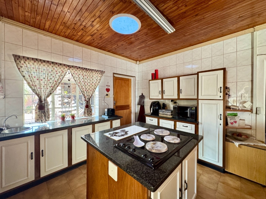 4 Bedroom Property for Sale in Lyttelton Manor Gauteng