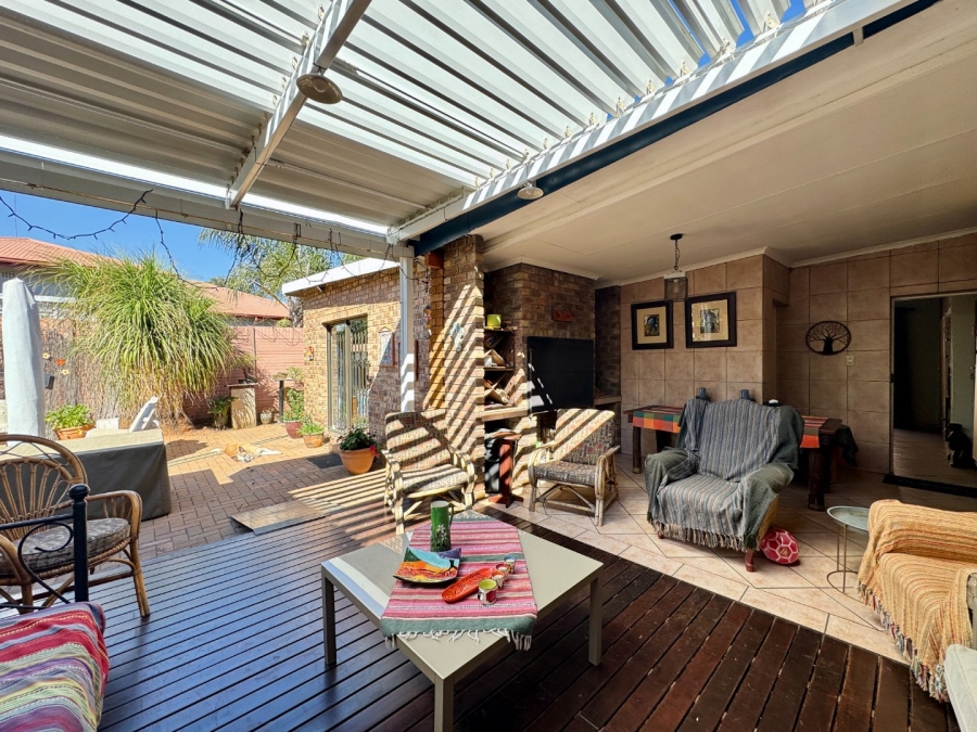4 Bedroom Property for Sale in Lyttelton Manor Gauteng