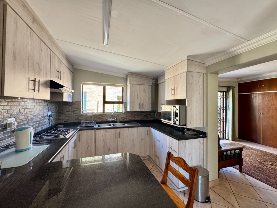 4 Bedroom Property for Sale in Lyttelton Manor Gauteng