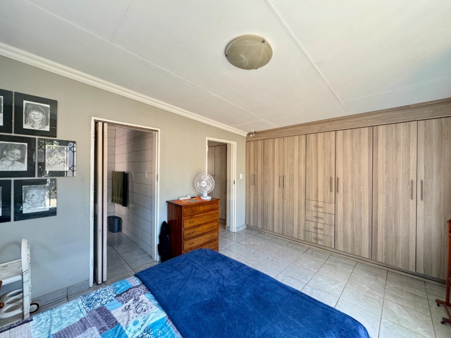 4 Bedroom Property for Sale in Lyttelton Manor Gauteng