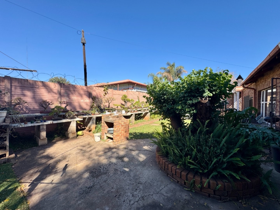 4 Bedroom Property for Sale in Lyttelton Manor Gauteng