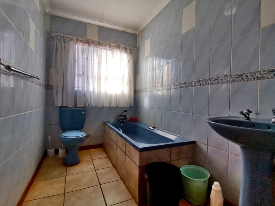 4 Bedroom Property for Sale in The Orchards Gauteng