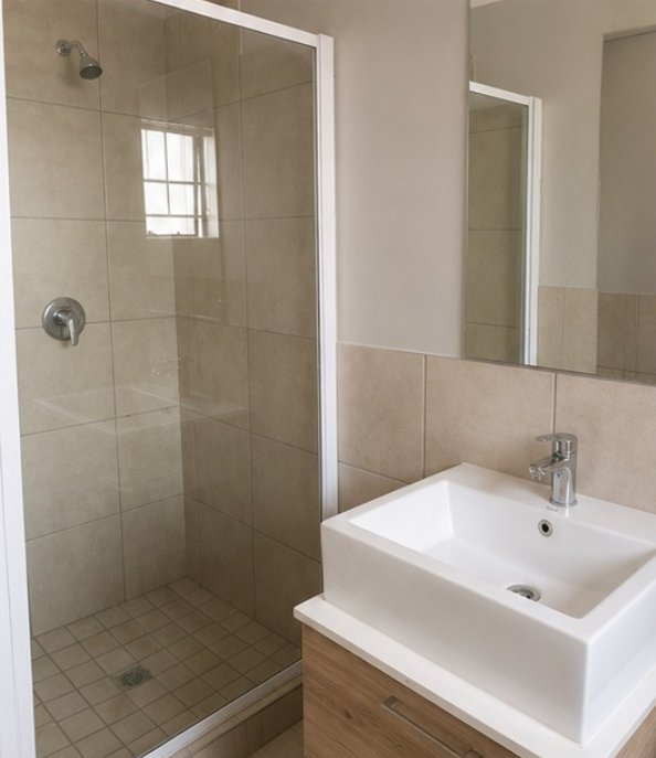 2 Bedroom Property for Sale in Noordwyk Gauteng