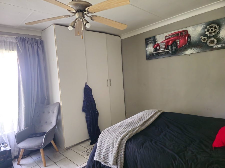 Commercial Property for Sale in Kameeldrift East Gauteng