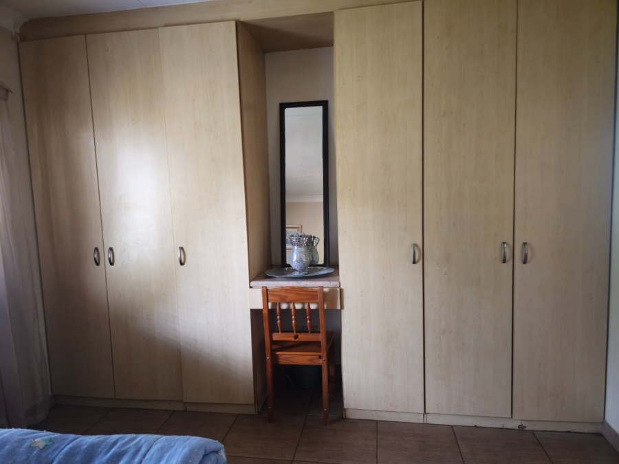 Commercial Property for Sale in Kameeldrift East Gauteng