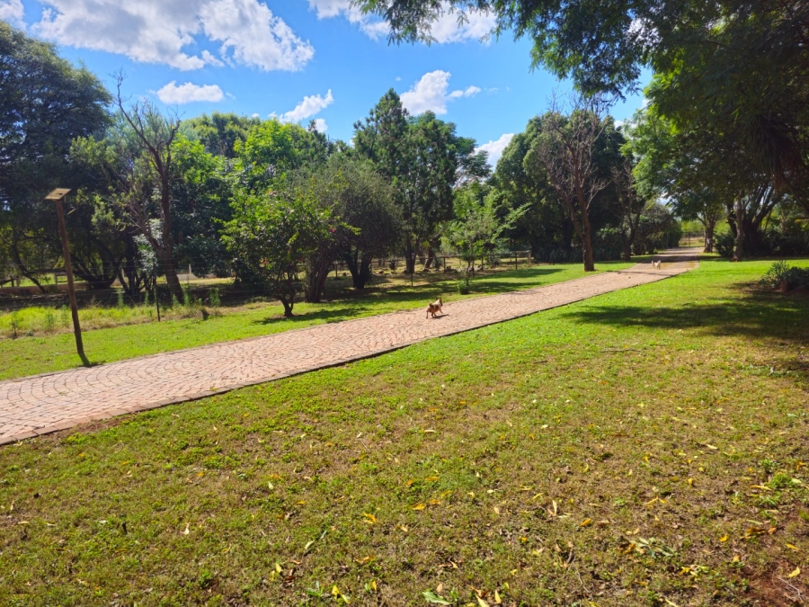 Commercial Property for Sale in Kameeldrift East Gauteng