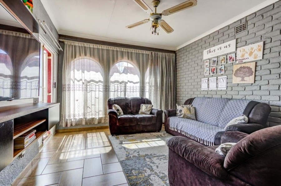 3 Bedroom Property for Sale in Kempton Park Central Gauteng