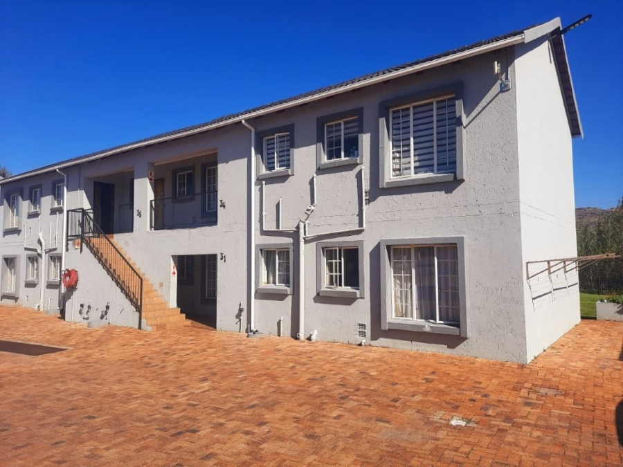 2 Bedroom Property for Sale in Wilgeheuwel Gauteng