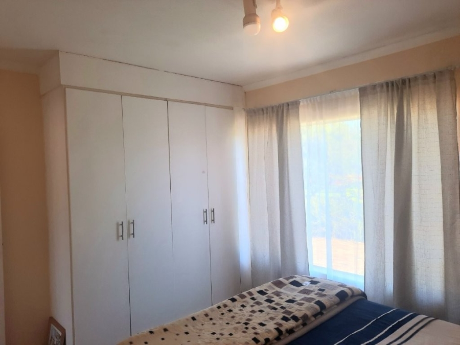 2 Bedroom Property for Sale in Wilgeheuwel Gauteng