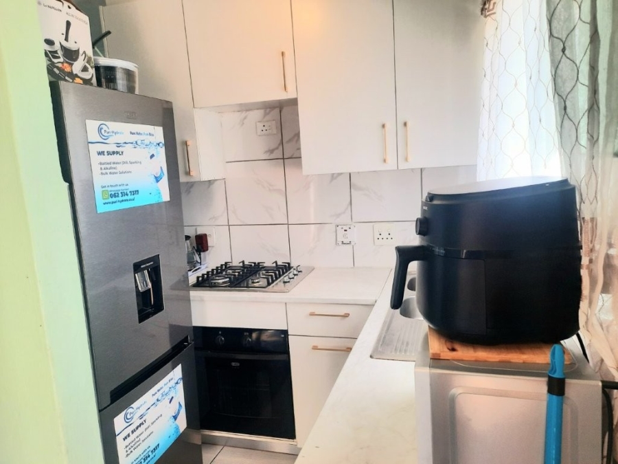 2 Bedroom Property for Sale in Wilgeheuwel Gauteng