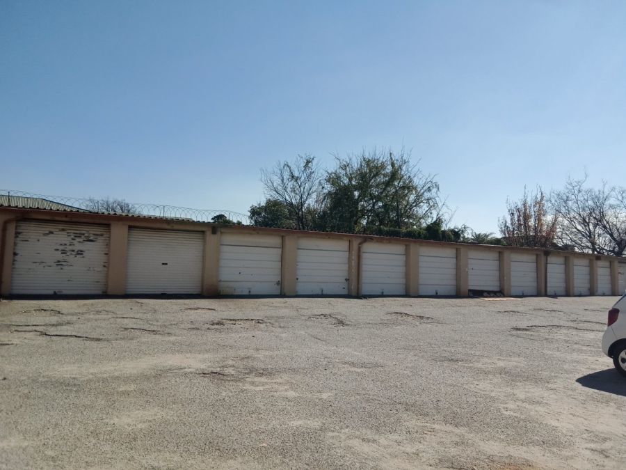 2 Bedroom Property for Sale in Wychwood Gauteng