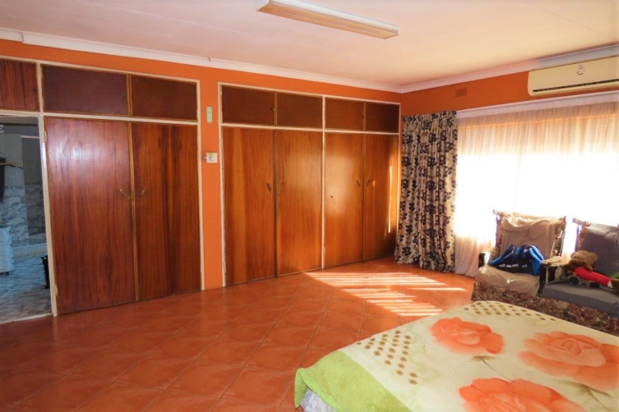 Commercial Property for Sale in Grootvaly AH Gauteng