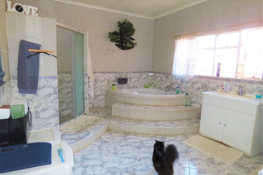 Commercial Property for Sale in Grootvaly AH Gauteng
