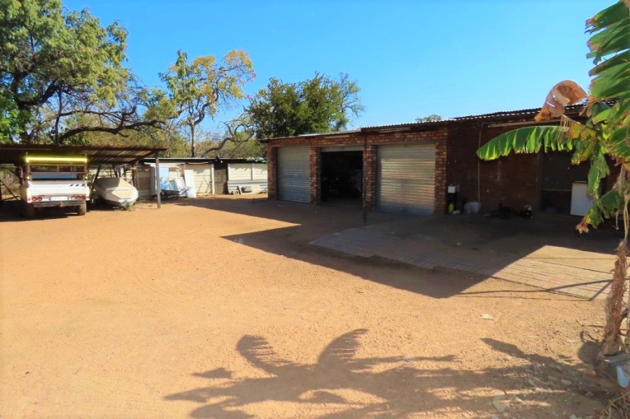 Commercial Property for Sale in Grootvaly AH Gauteng