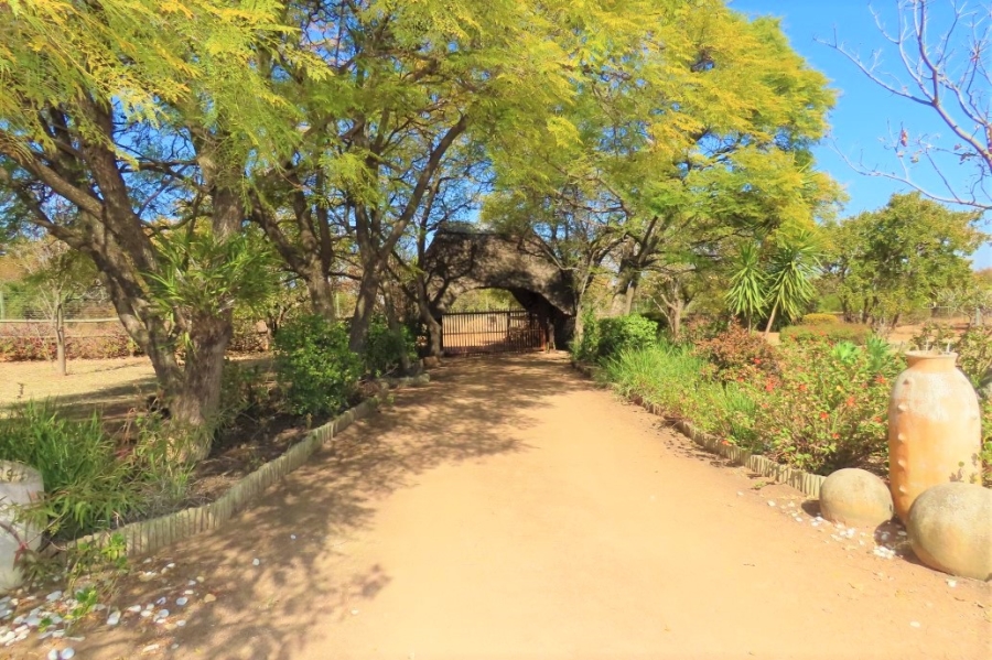 Commercial Property for Sale in Grootvaly AH Gauteng