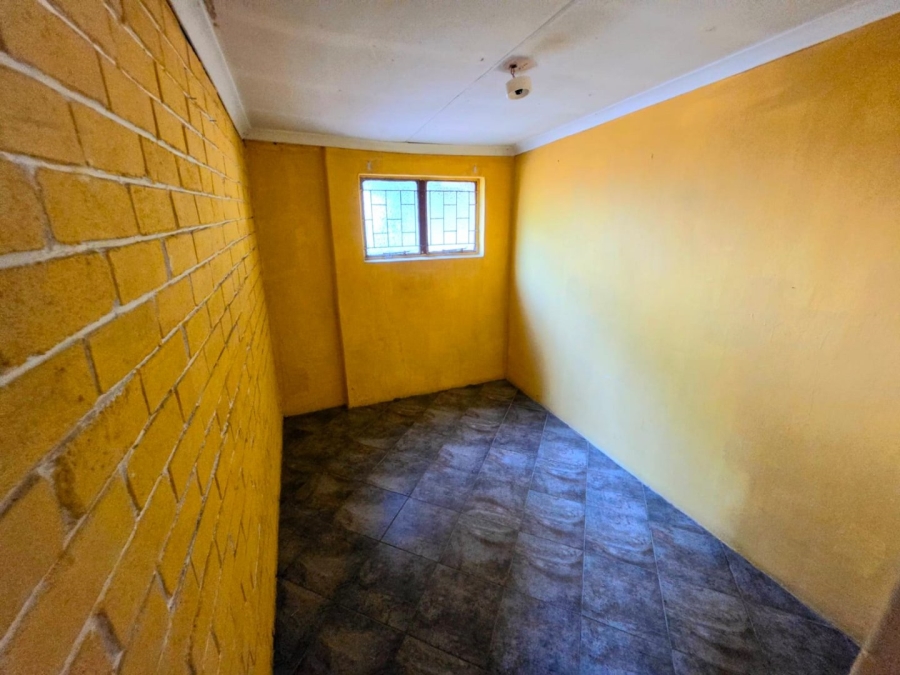 Commercial Property for Sale in Grootvaly AH Gauteng