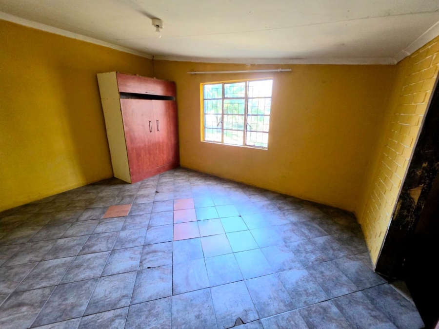 Commercial Property for Sale in Grootvaly AH Gauteng