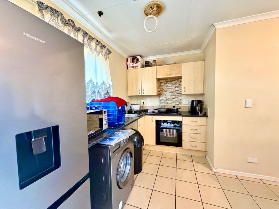 1 Bedroom Property for Sale in Esther Park Gauteng