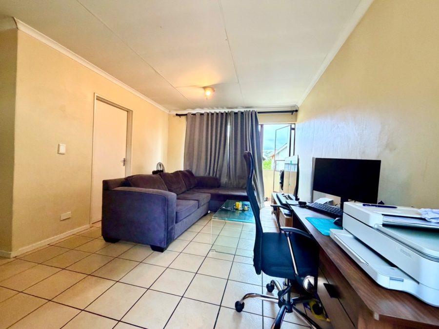 1 Bedroom Property for Sale in Esther Park Gauteng