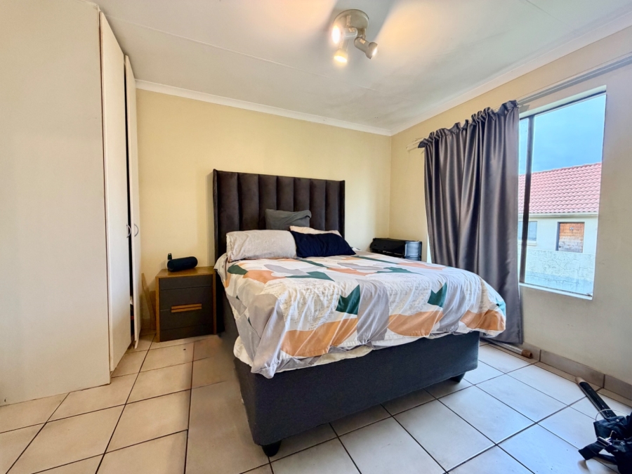 1 Bedroom Property for Sale in Esther Park Gauteng