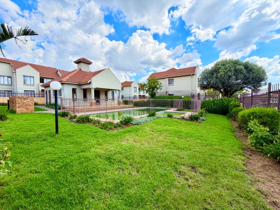 1 Bedroom Property for Sale in Esther Park Gauteng