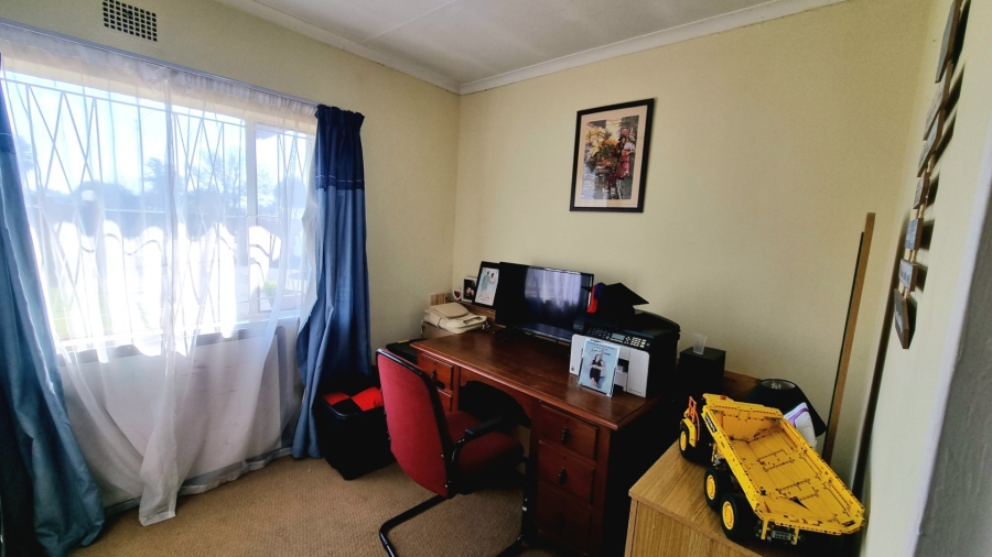 3 Bedroom Property for Sale in Edelweiss Gauteng