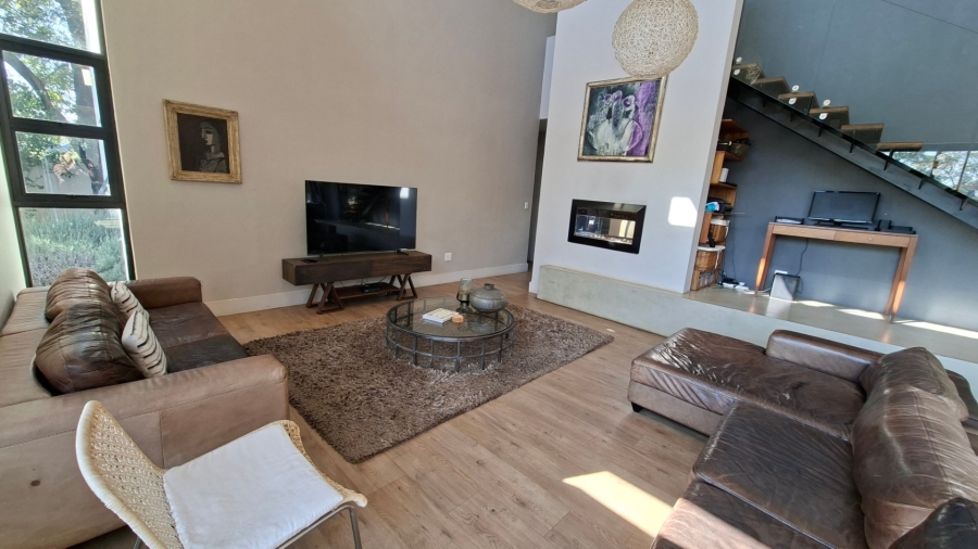 4 Bedroom Property for Sale in Waterkloof Gauteng