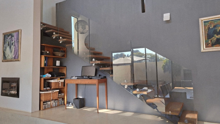 4 Bedroom Property for Sale in Waterkloof Gauteng