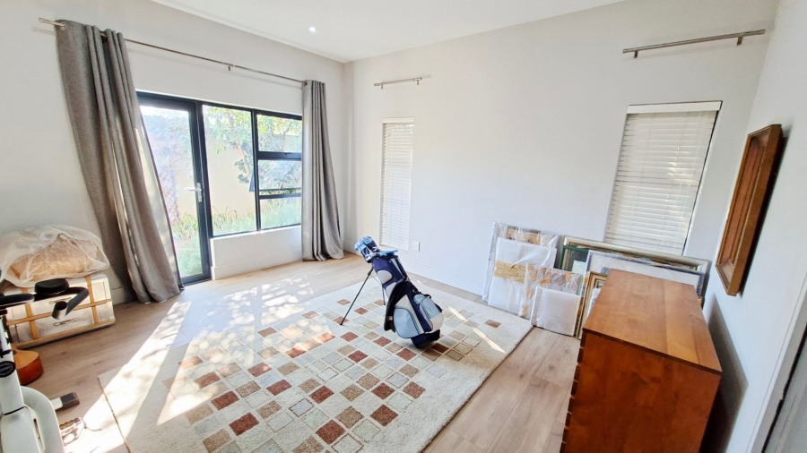 4 Bedroom Property for Sale in Waterkloof Gauteng