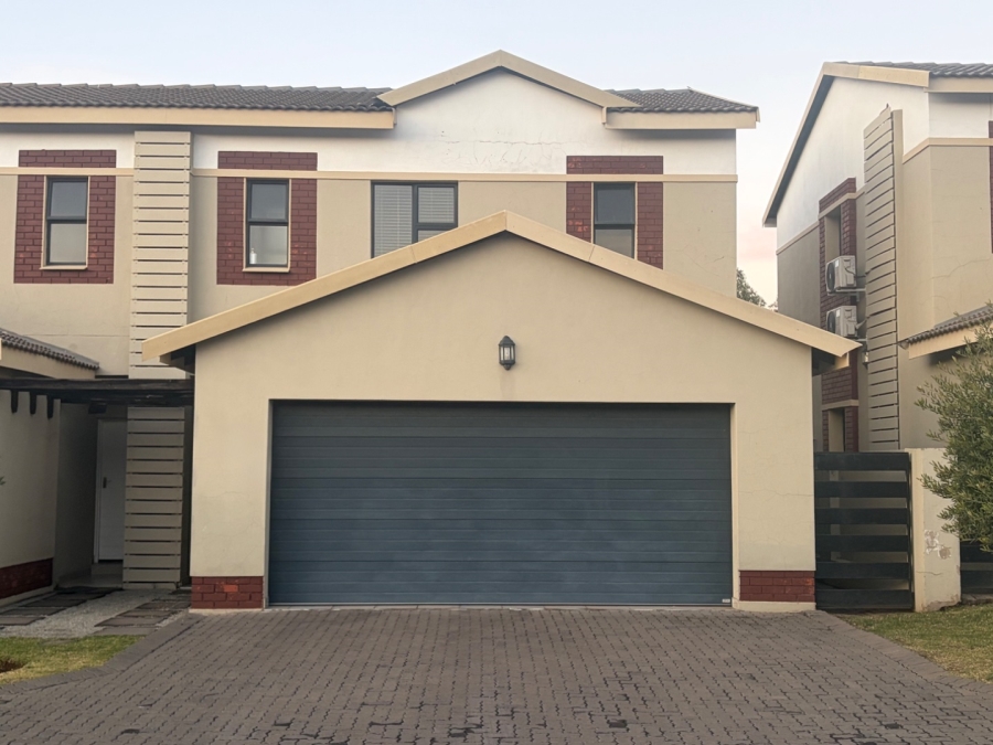 3 Bedroom Property for Sale in Equestria Gauteng