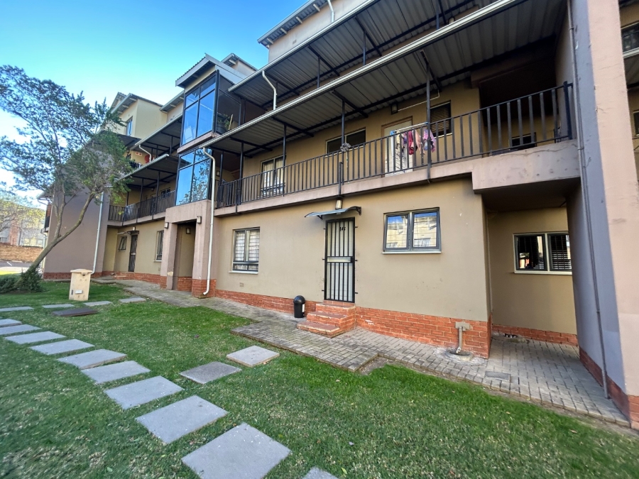 2 Bedroom Property for Sale in Erand Gardens Gauteng