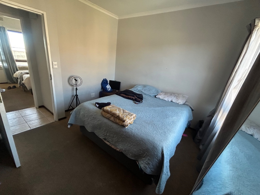 2 Bedroom Property for Sale in Erand Gardens Gauteng
