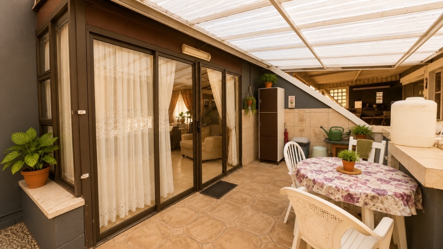 3 Bedroom Property for Sale in Vanderbijlpark SE 2 Gauteng