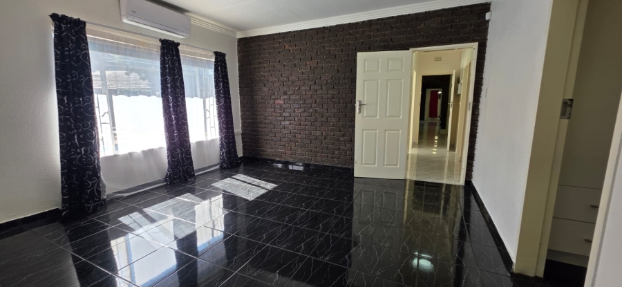 4 Bedroom Property for Sale in Morganridge Gauteng