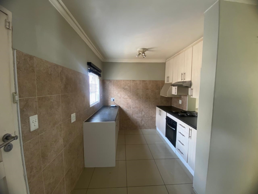 To Let 3 Bedroom Property for Rent in Leisure Bay Estate Gauteng