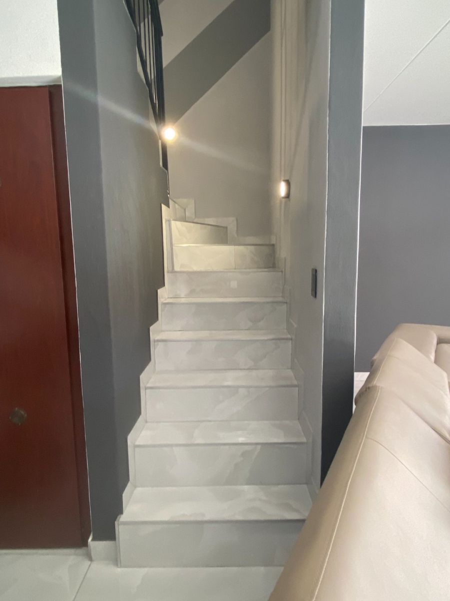 3 Bedroom Property for Sale in Annlin Gauteng